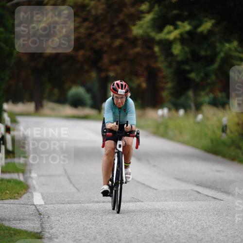 30.08.2026 - Elbe Triathlon Hamburg Michael Burmester http://msf.ph/oto/10060235 30.08.2026 11:40:55 Radfahren 1719 meine-sportfotos.de