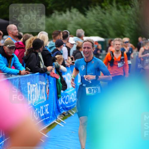 30.08.2026 - Elbe Triathlon Hamburg LAZAROV Photography http://msf.ph/oto/10060266 30.08.2026 11:39:40 Ziel 802, 812, 979, 1146 meine-sportfotos.de