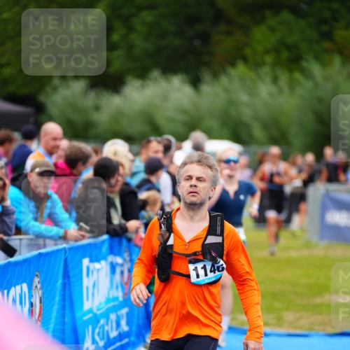 30.08.2026 - Elbe Triathlon Hamburg LAZAROV Photography http://msf.ph/oto/10060278 30.08.2026 11:39:42 Ziel 802, 812, 979, 1146, 1247, 1277 meine-sportfotos.de