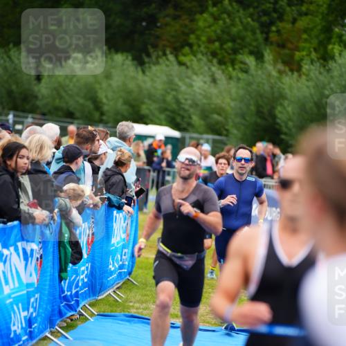 30.08.2026 - Elbe Triathlon Hamburg LAZAROV Photography http://msf.ph/oto/10060316 30.08.2026 11:39:51 Ziel 657, 697, 802, 871, 1247, 1277, 1371 meine-sportfotos.de