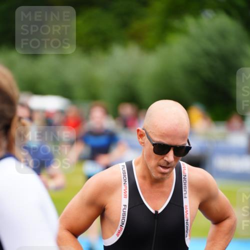 30.08.2026 - Elbe Triathlon Hamburg LAZAROV Photography http://msf.ph/oto/10060327 30.08.2026 11:39:53 Ziel 657, 697, 871, 1247, 1277, 1371 meine-sportfotos.de