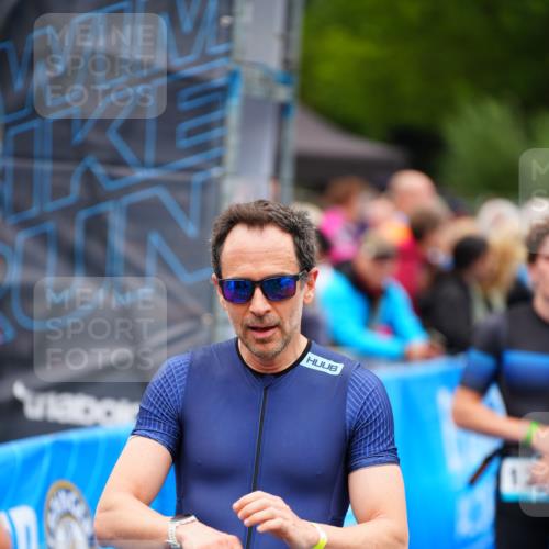 30.08.2026 - Elbe Triathlon Hamburg LAZAROV Photography http://msf.ph/oto/10060335 30.08.2026 11:39:56 Ziel 697, 742, 1268, 1371 meine-sportfotos.de