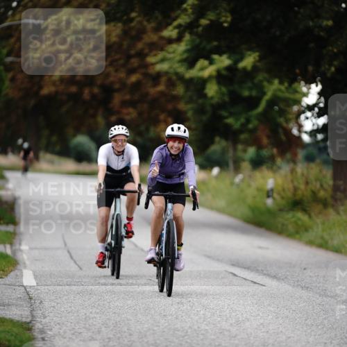 30.08.2026 - Elbe Triathlon Hamburg Michael Burmester http://msf.ph/oto/10060336 30.08.2026 11:43:30 Radfahren 1601, 1647 meine-sportfotos.de