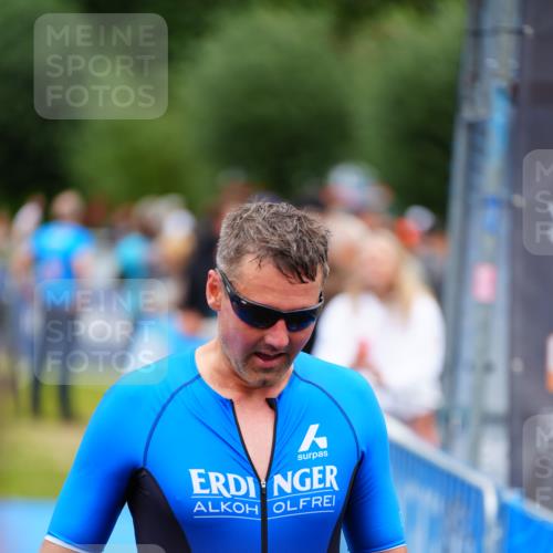 30.08.2026 - Elbe Triathlon Hamburg LAZAROV Photography http://msf.ph/oto/10060369 30.08.2026 11:40:24 Ziel 679, 1269 meine-sportfotos.de