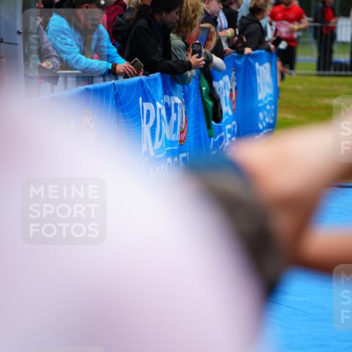 30.08.2026 - Elbe Triathlon Hamburg LAZAROV Photography http://msf.ph/oto/10060383 30.08.2026 11:40:29 Ziel 1130 meine-sportfotos.de