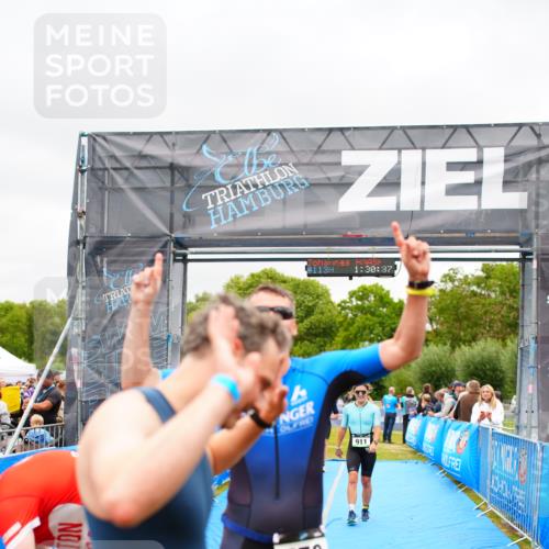 30.08.2026 - Elbe Triathlon Hamburg LAZAROV Photography http://msf.ph/oto/10060428 30.08.2026 11:40:47 Ziel 694, 911, 933, 1375 meine-sportfotos.de