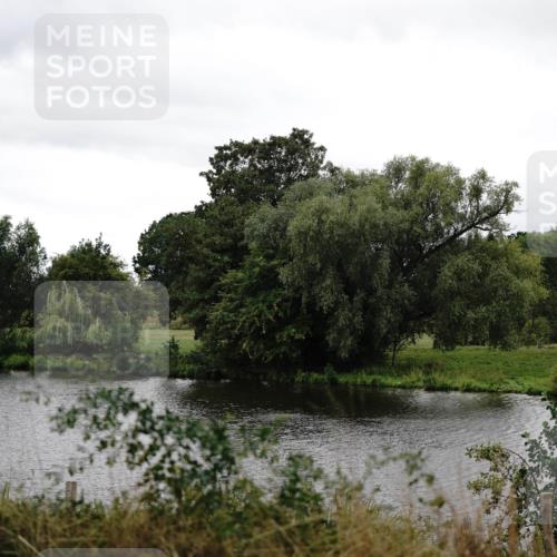 30.08.2026 - Elbe Triathlon Hamburg Michael Burmester http://msf.ph/oto/10060433 30.08.2026 11:45:12 Radfahren 1557 meine-sportfotos.de