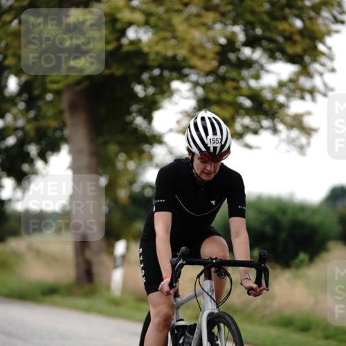 30.08.2026 - Elbe Triathlon Hamburg Michael Burmester http://msf.ph/oto/10060439 30.08.2026 11:45:17 Radfahren 1557, 1603 meine-sportfotos.de