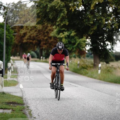 30.08.2026 - Elbe Triathlon Hamburg Michael Burmester http://msf.ph/oto/10060448 30.08.2026 11:45:25 Radfahren 1603, 1695, 1697, 1711 meine-sportfotos.de