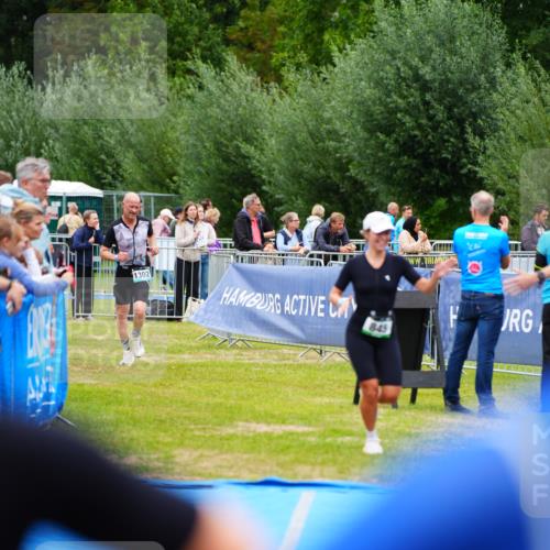 30.08.2026 - Elbe Triathlon Hamburg LAZAROV Photography http://msf.ph/oto/10060481 30.08.2026 11:41:02 Ziel 845, 920, 1302 meine-sportfotos.de