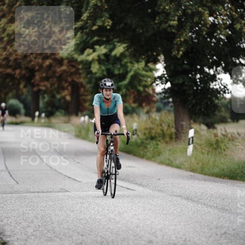 30.08.2026 - Elbe Triathlon Hamburg Michael Burmester http://msf.ph/oto/10060523 30.08.2026 11:46:52 Radfahren 1652, 1685 meine-sportfotos.de