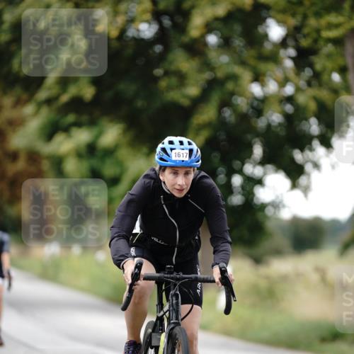 30.08.2026 - Elbe Triathlon Hamburg Michael Burmester http://msf.ph/oto/10060586 30.08.2026 11:48:10 Radfahren 1617, 1672 meine-sportfotos.de