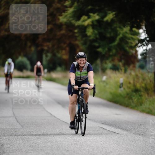 30.08.2026 - Elbe Triathlon Hamburg Michael Burmester http://msf.ph/oto/10060635 30.08.2026 11:50:21 Radfahren 1641, 1717 meine-sportfotos.de