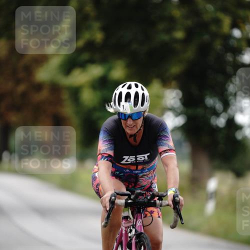 30.08.2026 - Elbe Triathlon Hamburg Michael Burmester http://msf.ph/oto/10060676 30.08.2026 11:51:00 Radfahren 1713 meine-sportfotos.de