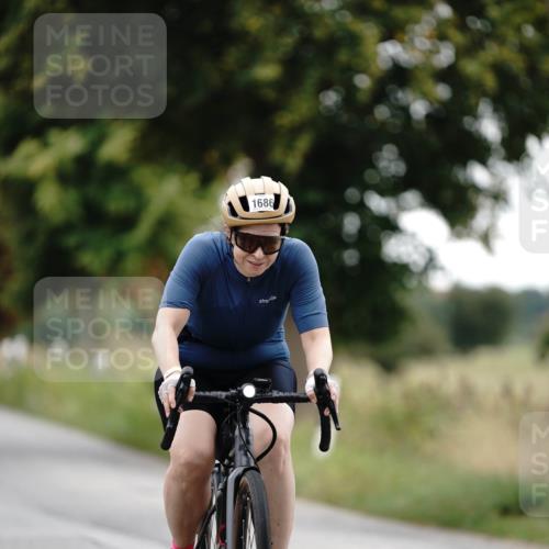 30.08.2026 - Elbe Triathlon Hamburg Michael Burmester http://msf.ph/oto/10060694 30.08.2026 11:52:20 Radfahren 1594, 1686 meine-sportfotos.de