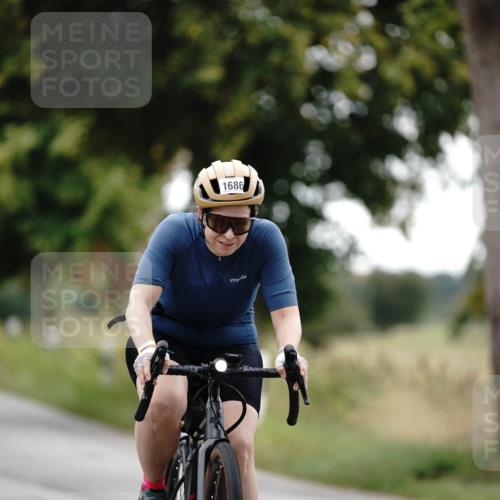 30.08.2026 - Elbe Triathlon Hamburg Michael Burmester http://msf.ph/oto/10060696 30.08.2026 11:52:20 Radfahren 1594, 1686 meine-sportfotos.de