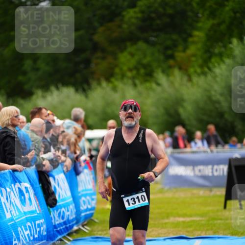 30.08.2026 - Elbe Triathlon Hamburg LAZAROV Photography http://msf.ph/oto/10060716 30.08.2026 11:41:56 Ziel 720, 1310 meine-sportfotos.de