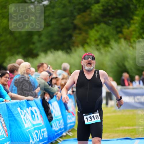 30.08.2026 - Elbe Triathlon Hamburg LAZAROV Photography http://msf.ph/oto/10060725 30.08.2026 11:41:56 Ziel 720, 1310 meine-sportfotos.de
