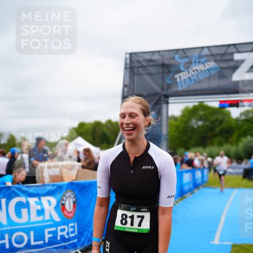 30.08.2026 - Elbe Triathlon Hamburg LAZAROV Photography http://msf.ph/oto/10060837 30.08.2026 11:42:35 Ziel 1142, 1195 meine-sportfotos.de