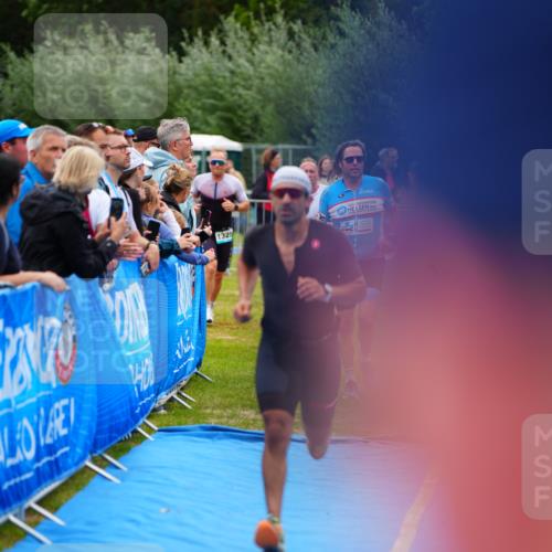 30.08.2026 - Elbe Triathlon Hamburg LAZAROV Photography http://msf.ph/oto/10060902 30.08.2026 11:42:53 Ziel 1238, 1257, 1303, 1325 meine-sportfotos.de