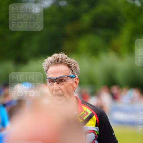 30.08.2026 - Elbe Triathlon Hamburg LAZAROV Photography http://msf.ph/oto/10061019 30.08.2026 11:43:15 Ziel 1107, 1242, 1255, 1324 meine-sportfotos.de