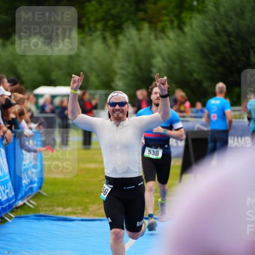 30.08.2026 - Elbe Triathlon Hamburg LAZAROV Photography http://msf.ph/oto/10061098 30.08.2026 11:43:35 Ziel 538, 1156 meine-sportfotos.de