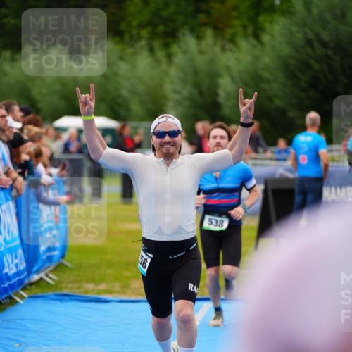 30.08.2026 - Elbe Triathlon Hamburg LAZAROV Photography http://msf.ph/oto/10061101 30.08.2026 11:43:35 Ziel 538, 1156 meine-sportfotos.de