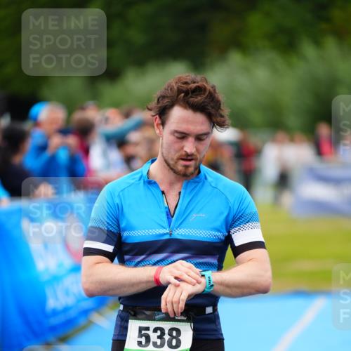 30.08.2026 - Elbe Triathlon Hamburg LAZAROV Photography http://msf.ph/oto/10061112 30.08.2026 11:43:39 Ziel 538, 1156, 1273 meine-sportfotos.de
