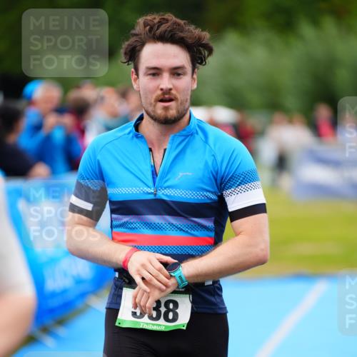 30.08.2026 - Elbe Triathlon Hamburg LAZAROV Photography http://msf.ph/oto/10061115 30.08.2026 11:43:39 Ziel 538, 1156, 1273 meine-sportfotos.de