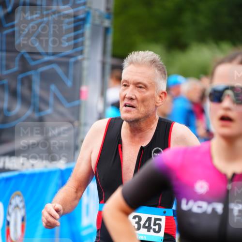 30.08.2026 - Elbe Triathlon Hamburg LAZAROV Photography http://msf.ph/oto/10061187 30.08.2026 11:43:56 Ziel 847, 1345, 1353, 1434 meine-sportfotos.de