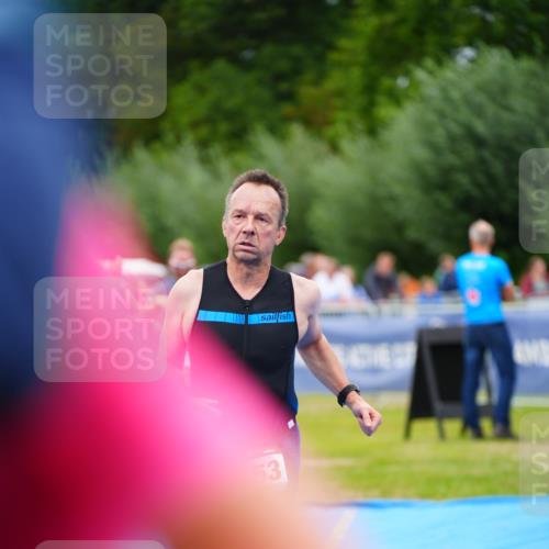 30.08.2026 - Elbe Triathlon Hamburg LAZAROV Photography http://msf.ph/oto/10061200 30.08.2026 11:44:01 Ziel 1227, 1287, 1353 meine-sportfotos.de