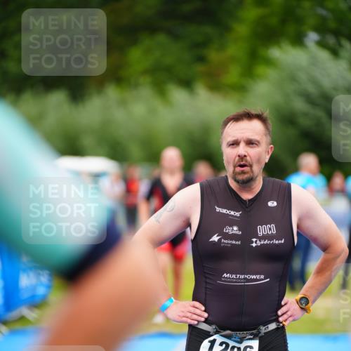 30.08.2026 - Elbe Triathlon Hamburg LAZAROV Photography http://msf.ph/oto/10061523 30.08.2026 11:45:04 Ziel 710, 1296 meine-sportfotos.de