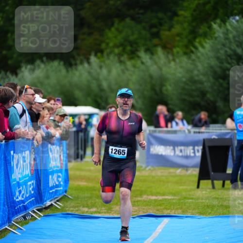30.08.2026 - Elbe Triathlon Hamburg LAZAROV Photography http://msf.ph/oto/10061559 30.08.2026 11:45:16 Ziel 547, 1265 meine-sportfotos.de