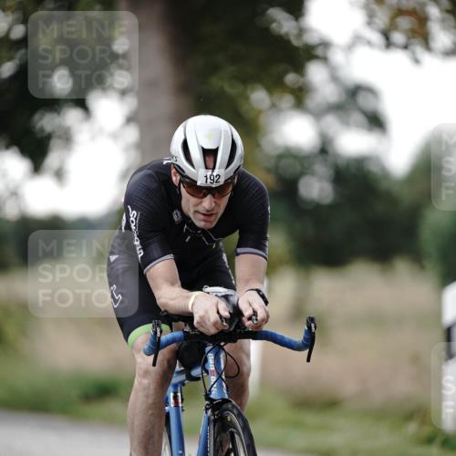 30.08.2026 - Elbe Triathlon Hamburg Michael Burmester http://msf.ph/oto/10061617 30.08.2026 08:46:29 Radfahren 192, 223 meine-sportfotos.de