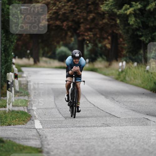 30.08.2026 - Elbe Triathlon Hamburg Michael Burmester http://msf.ph/oto/10061651 30.08.2026 08:48:20 Radfahren 211 meine-sportfotos.de