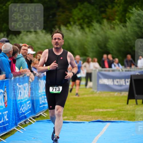30.08.2026 - Elbe Triathlon Hamburg LAZAROV Photography http://msf.ph/oto/10061742 30.08.2026 11:45:54 Ziel 713, 1338 meine-sportfotos.de