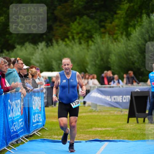 30.08.2026 - Elbe Triathlon Hamburg LAZAROV Photography http://msf.ph/oto/10061756 30.08.2026 11:45:59 Ziel 713, 1338 meine-sportfotos.de