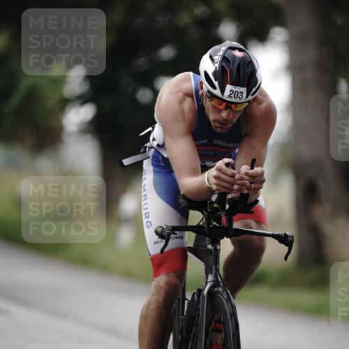 30.08.2026 - Elbe Triathlon Hamburg Michael Burmester http://msf.ph/oto/10061765 30.08.2026 08:51:33 Radfahren 203 meine-sportfotos.de