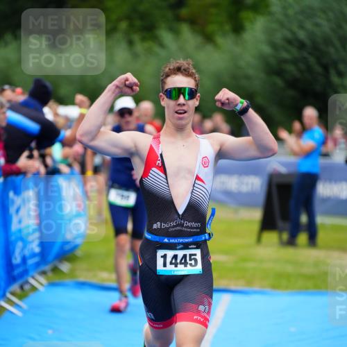 30.08.2026 - Elbe Triathlon Hamburg LAZAROV Photography http://msf.ph/oto/10061903 30.08.2026 11:46:57 Ziel 737, 788, 1445 meine-sportfotos.de