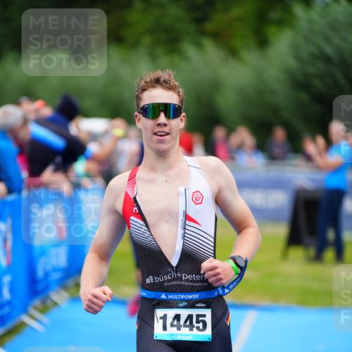 30.08.2026 - Elbe Triathlon Hamburg LAZAROV Photography http://msf.ph/oto/10061908 30.08.2026 11:46:58 Ziel 737, 788, 1445 meine-sportfotos.de