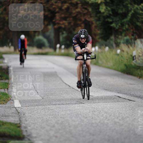 30.08.2026 - Elbe Triathlon Hamburg Michael Burmester http://msf.ph/oto/10062128 30.08.2026 08:56:16 Radfahren 219, 326 meine-sportfotos.de