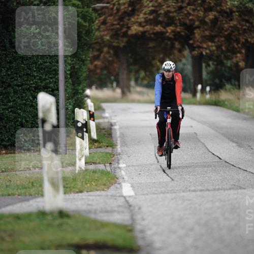 30.08.2026 - Elbe Triathlon Hamburg Michael Burmester http://msf.ph/oto/10062141 30.08.2026 08:56:21 Radfahren  meine-sportfotos.de