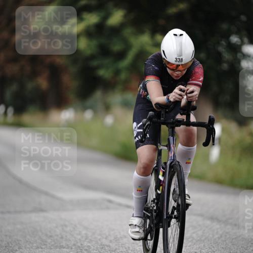 30.08.2026 - Elbe Triathlon Hamburg Michael Burmester http://msf.ph/oto/10062191 30.08.2026 08:56:52 Radfahren 262, 338, 374 meine-sportfotos.de
