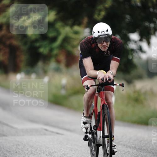 30.08.2026 - Elbe Triathlon Hamburg Michael Burmester http://msf.ph/oto/10062231 30.08.2026 08:57:10 Radfahren 182, 227, 382 meine-sportfotos.de