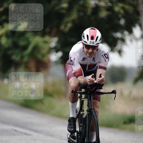 30.08.2026 - Elbe Triathlon Hamburg Michael Burmester http://msf.ph/oto/10062276 30.08.2026 08:57:35 Radfahren 310, 324, 351, 359 meine-sportfotos.de