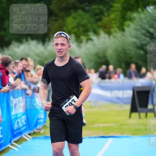 30.08.2026 - Elbe Triathlon Hamburg LAZAROV Photography http://msf.ph/oto/10062383 30.08.2026 11:48:46 Ziel 793, 1087 meine-sportfotos.de