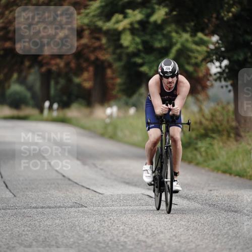 30.08.2026 - Elbe Triathlon Hamburg Michael Burmester http://msf.ph/oto/10062385 30.08.2026 08:58:07 Radfahren 202, 206 meine-sportfotos.de