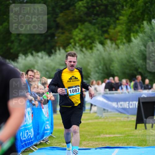 30.08.2026 - Elbe Triathlon Hamburg LAZAROV Photography http://msf.ph/oto/10062408 30.08.2026 11:48:49 Ziel 793, 1087 meine-sportfotos.de