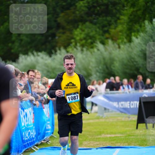 30.08.2026 - Elbe Triathlon Hamburg LAZAROV Photography http://msf.ph/oto/10062413 30.08.2026 11:48:49 Ziel 793, 1087 meine-sportfotos.de
