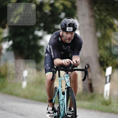 30.08.2026 - Elbe Triathlon Hamburg Michael Burmester http://msf.ph/oto/10062494 30.08.2026 08:58:58 Radfahren 260, 287, 380 meine-sportfotos.de
